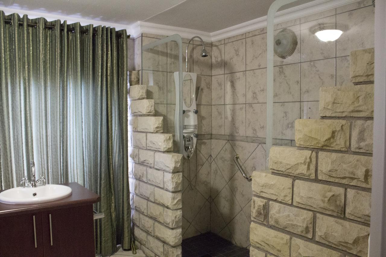 Imperani Guesthouse Ficksburg Kültér fotó